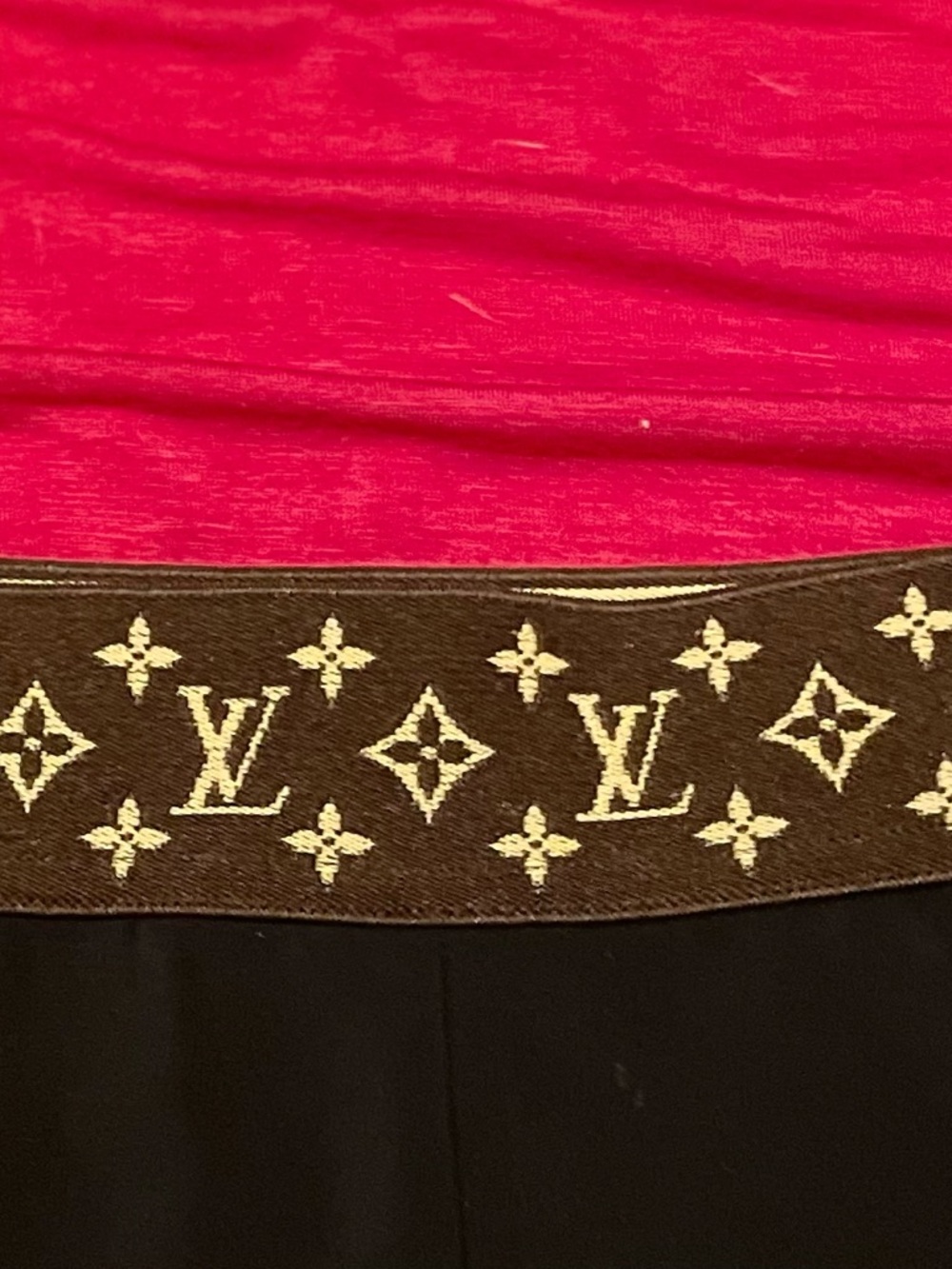 Louis Vuitton Black Stretch Leggings with Monogram Waistband - Picture 9 of 9